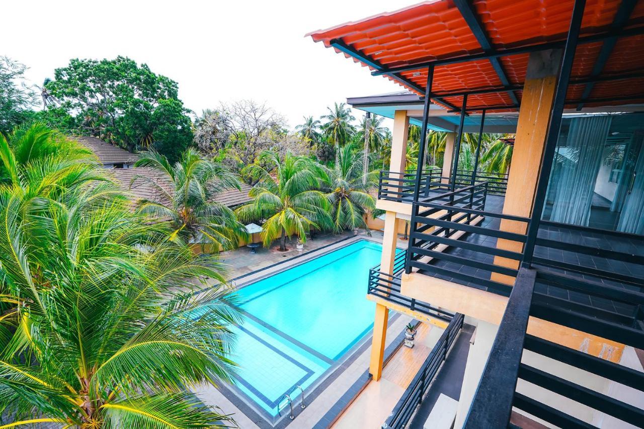Sun Ray Rest House Kalkudah  Buitenkant foto