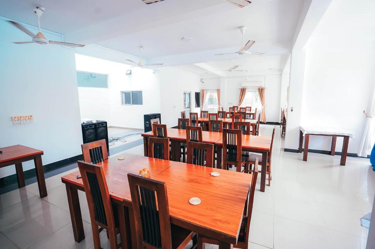 Sun Ray Rest House Kalkudah  Buitenkant foto